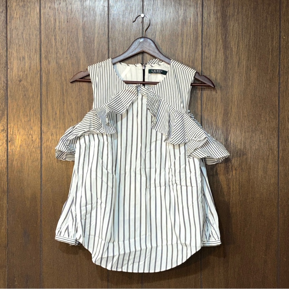 Lauren Ralph Lauren
Striped Cold Shoulder Blouse Womens Small